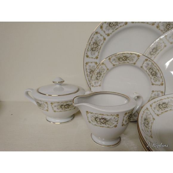 Fine China Happy Home Set Of 12 - Picture 4 of 13